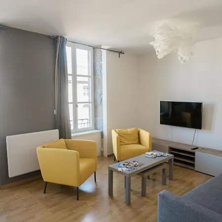 Apartman Volvic Home *