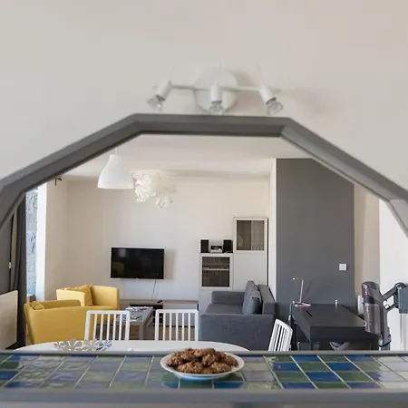 דירה Volvic Home